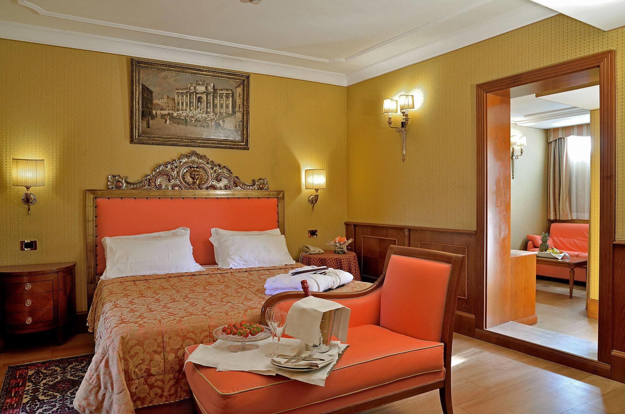 Hotel Homs Roma Esterno foto