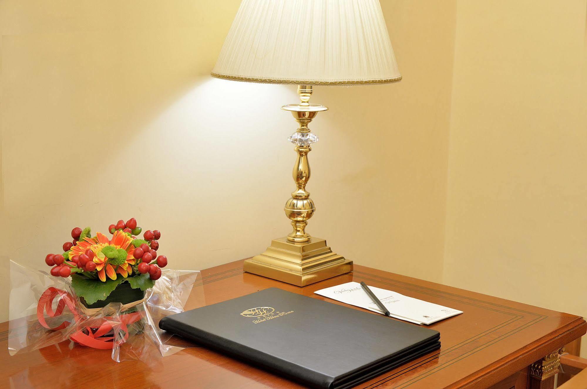 Hotel Homs Roma Esterno foto