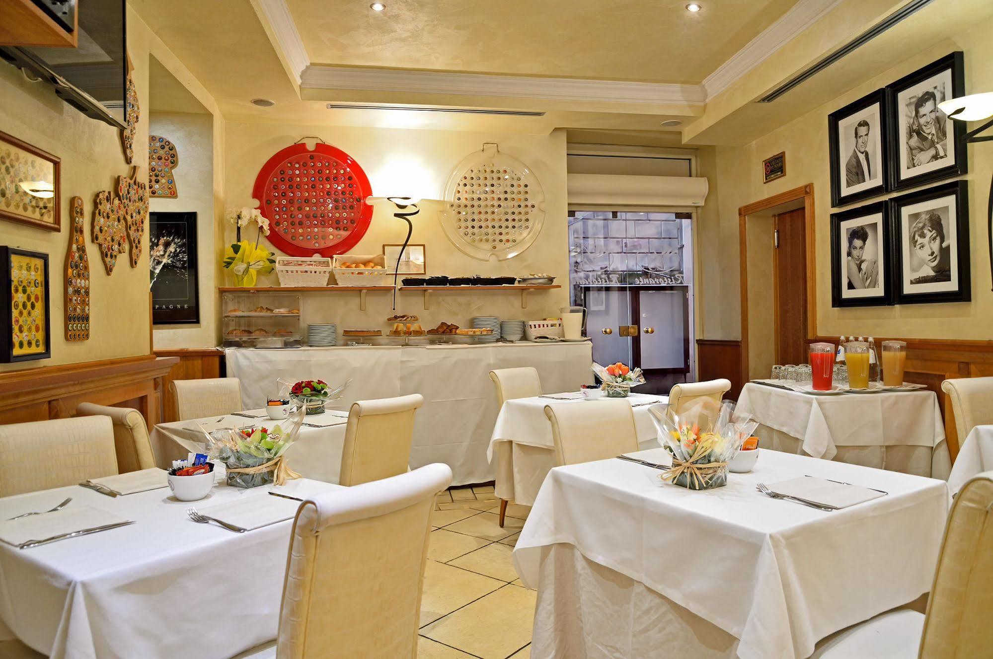 Hotel Homs Roma Esterno foto